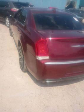 2018 Chrysler 300 Touring