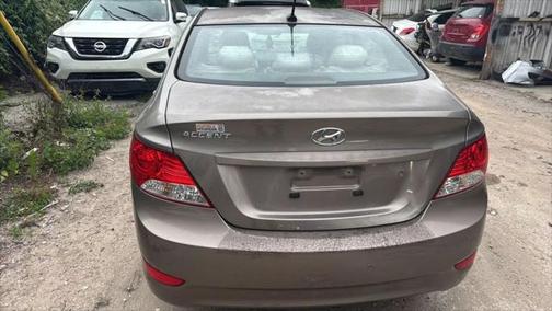 2014 Hyundai Accent SE