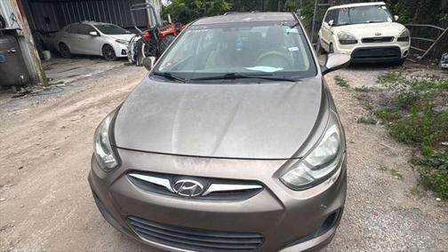 2014 Hyundai Accent SE