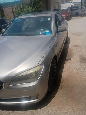 2009 BMW 750 I