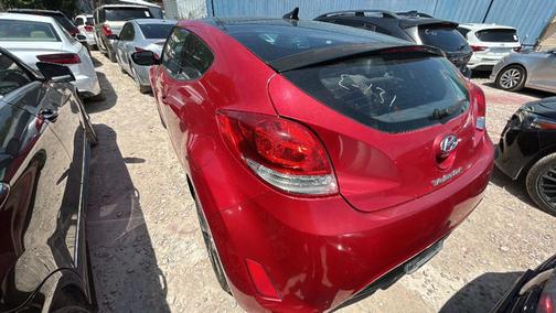 Boston Red 2016 Hyundai Veloster Base