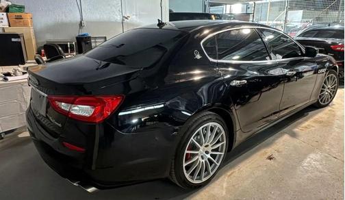 Black 2017 Maserati Quattroporte S