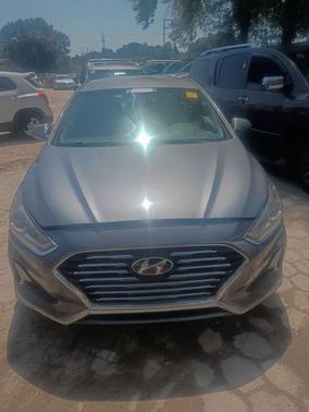 2018 Hyundai SONATA SE