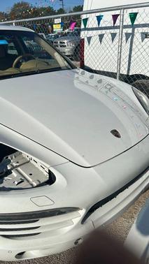 2013 Porsche Cayenne Cayenne