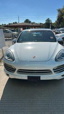 2014 Porsche Cayenne Platinum Edition
