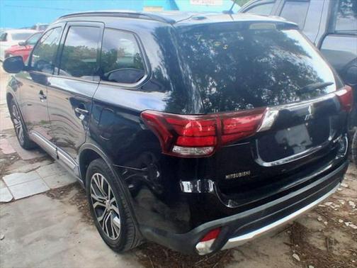 2016 Mitsubishi Outlander SEL