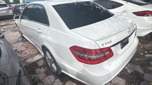 2013 Mercedes-Benz E-Class E 350 4MATIC Sedan 4D