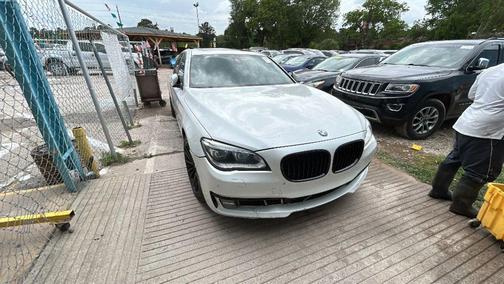 White 2015 BMW 750 Li