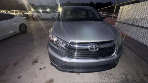 2015 Toyota Highlander LE