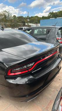 2017 Dodge Charger SXT
