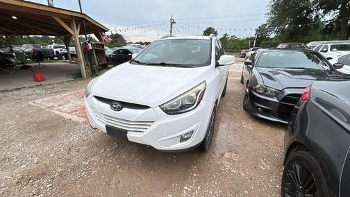 2015 Hyundai TUCSON SE