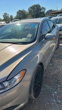 2015 Ford Fusion Hybrid SE