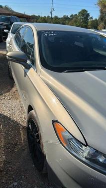 2015 Ford Fusion Hybrid SE