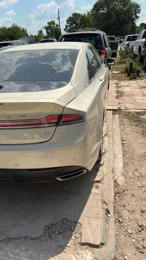 2016 Lincoln MKZ Base