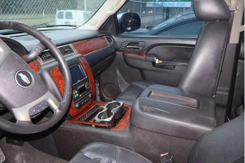 2013 Chevrolet Suburban 1500 LTZ