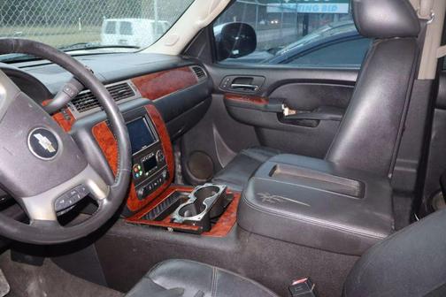 2013 Chevrolet Suburban 1500 LTZ