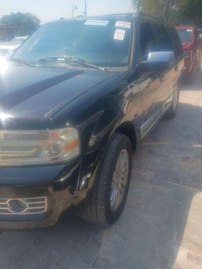 2013 Lincoln Navigator L