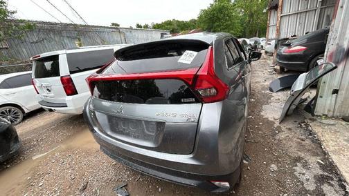 Mercury Gray Metallic 2019 Mitsubishi Eclipse Cross SP