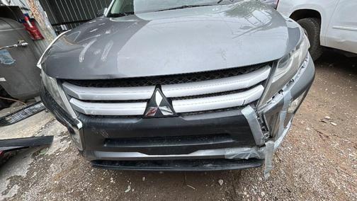 Mercury Gray Metallic 2019 Mitsubishi Eclipse Cross SP