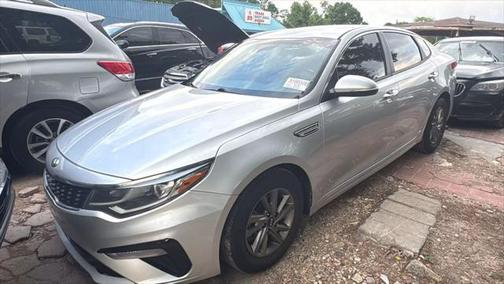 2020 Kia Optima LX