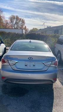 2015 Hyundai SONATA Hybrid Base