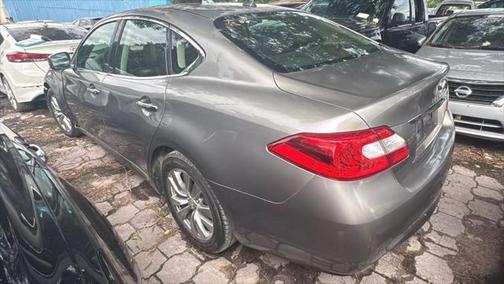 2011 INFINITI M37 Base