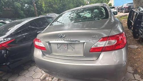 2011 INFINITI M37 Base