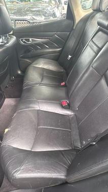 2011 INFINITI M37 Base