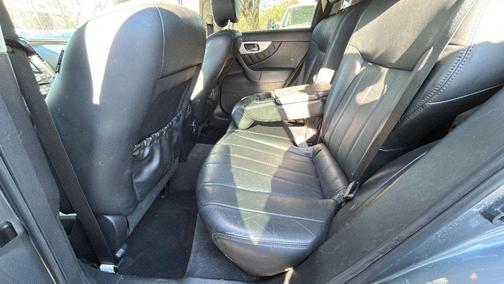 2017 INFINITI QX70 Base