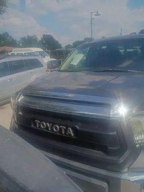 2014 Toyota Tundra SR5