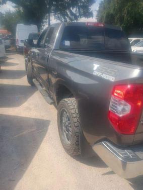 2014 Toyota Tundra SR5
