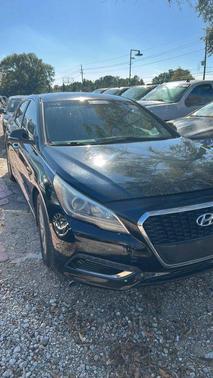 2016 Hyundai SONATA Hybrid SE