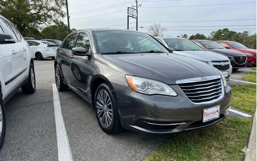 Black Clearcoat 2013 Chrysler 200 Touring