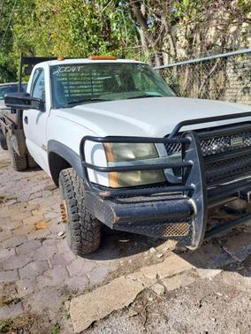 2004 Chevrolet Silverado 3500 Work Truck