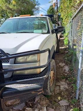 2004 Chevrolet Silverado 3500 Work Truck