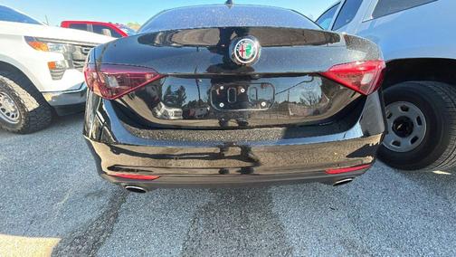 2017 Alfa Romeo Giulia Ti