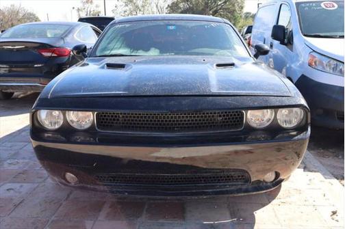 2014 Dodge Challenger SRT8 Core