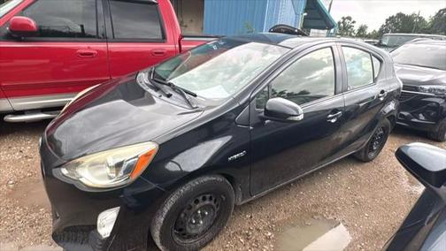 2016 Toyota Prius c Two