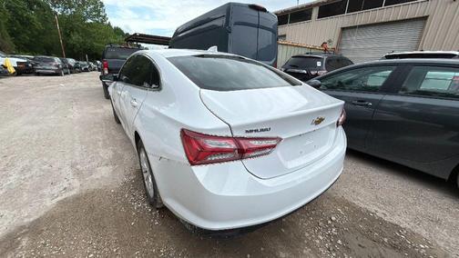 White 2019 Chevrolet Malibu LT