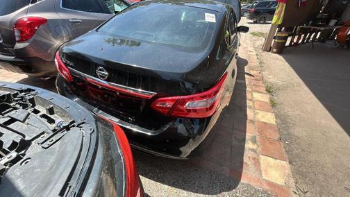 Super Black 2016 Nissan Altima 2.5 S