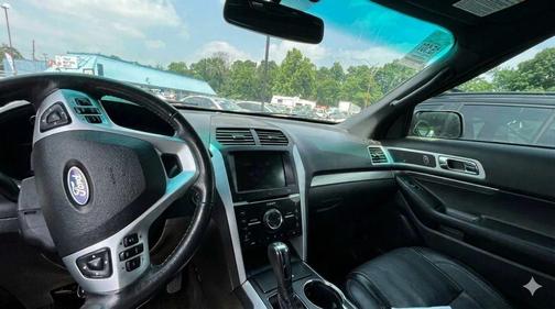 Tuxedo Black Metallic 2014 Ford Explorer Sport