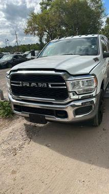2021 RAM 3500 Tradesman Crew Cab 4x4 8' Box