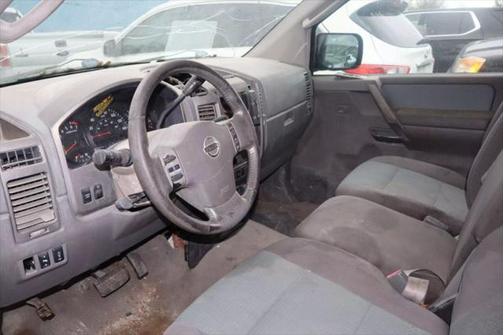 2005 Nissan Titan SE King Cab
