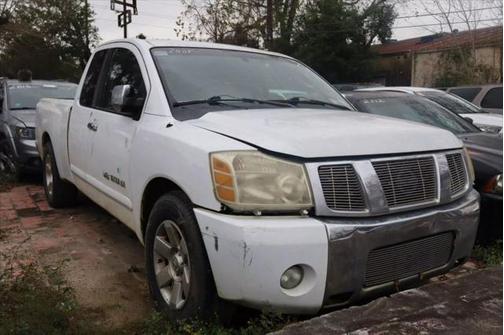 2005 Nissan Titan SE King Cab