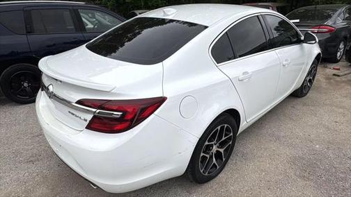 2017 Buick Regal Turbo Sport Touring