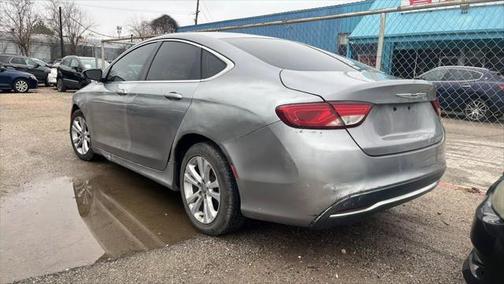2015 Chrysler 200 Limited