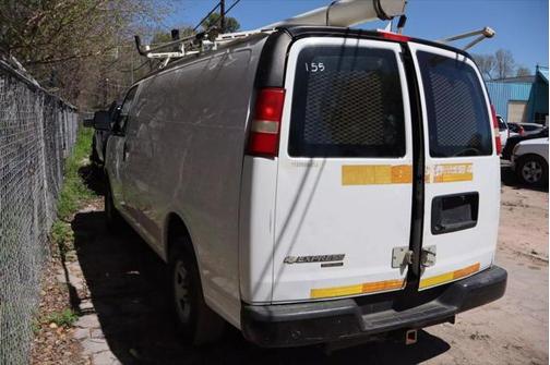2013 Chevrolet Express 2500 Work Van