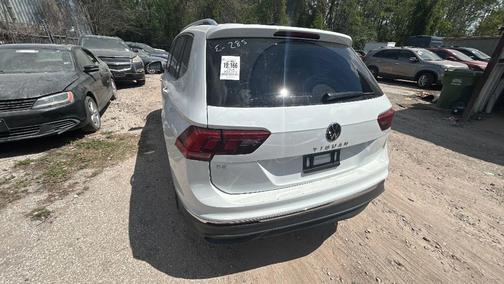 2024 Volkswagen Tiguan 2.0T SE