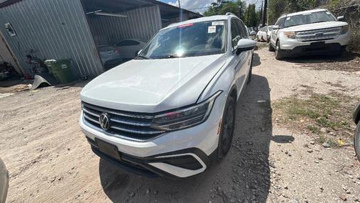 2024 Volkswagen Tiguan 2.0T SE