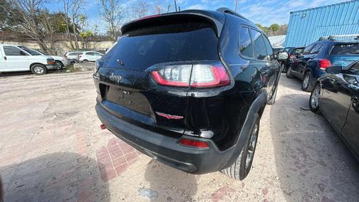 2019 Jeep Cherokee Trailhawk